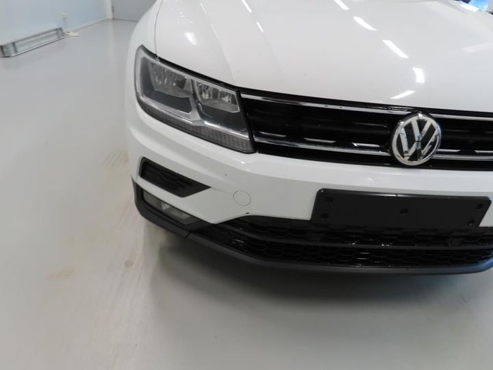 Photo 15 VIN: WVGZZZ5NZJW442667 - VOLKSWAGEN TIGUAN 