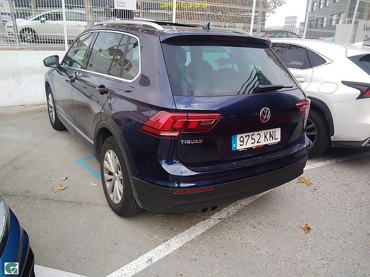 Photo 11 VIN: WVGZZZ5NZJW443721 - VOLKSWAGEN TIGUAN 