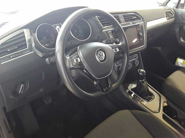 Photo 16 VIN: WVGZZZ5NZJW443946 - VOLKSWAGEN TIGUAN 2.0 TDI SCR 