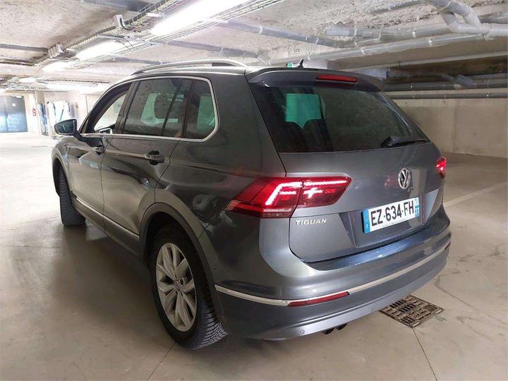 Photo 2 VIN: WVGZZZ5NZJW445623 - VOLKSWAGEN TIGUAN 