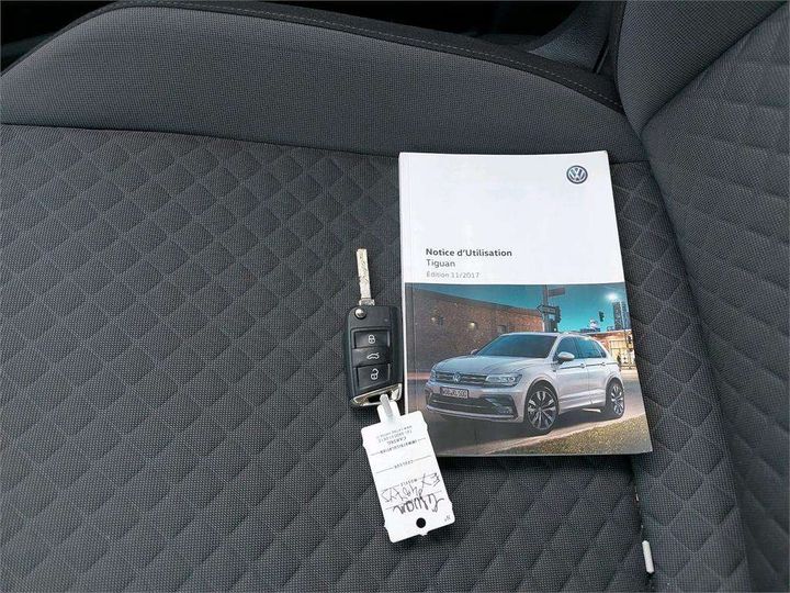 Photo 6 VIN: WVGZZZ5NZJW446055 - VOLKSWAGEN TIGUAN 