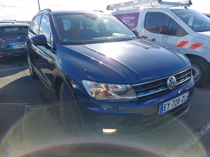 Photo 2 VIN: WVGZZZ5NZJW446263 - VOLKSWAGEN TIGUAN 