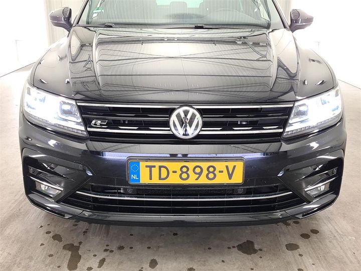 Photo 5 VIN: WVGZZZ5NZJW446820 - VOLKSWAGEN TIGUAN 