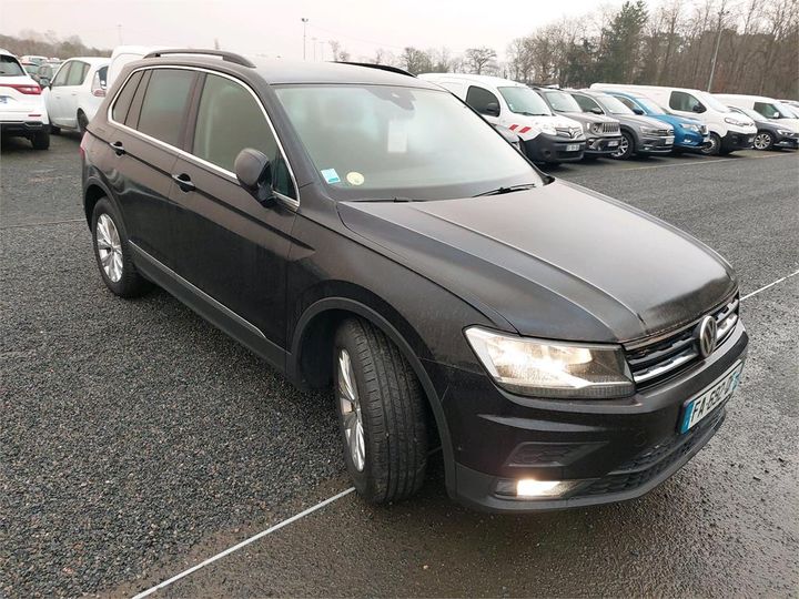 Photo 2 VIN: WVGZZZ5NZJW447974 - VOLKSWAGEN TIGUAN 