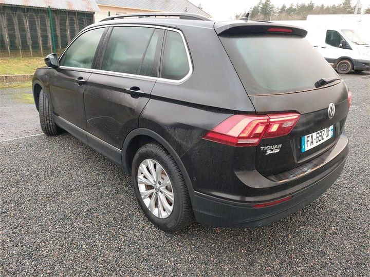 Photo 3 VIN: WVGZZZ5NZJW447974 - VOLKSWAGEN TIGUAN 