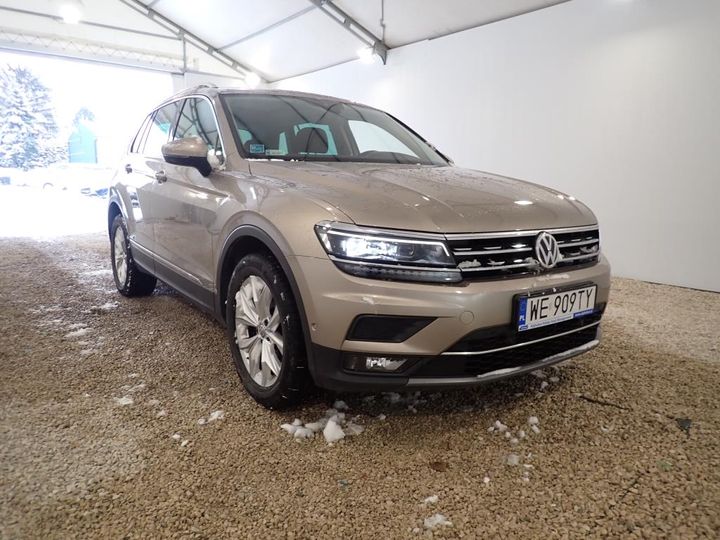 Photo 5 VIN: WVGZZZ5NZJW450211 - VOLKSWAGEN TIGUAN 