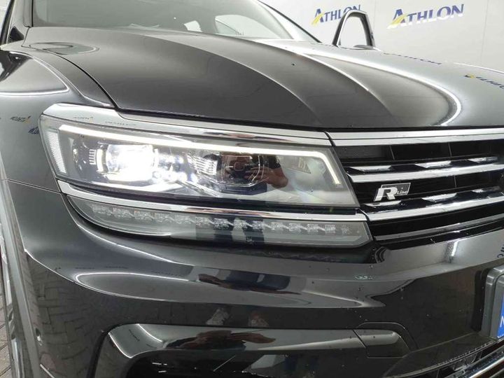 Photo 11 VIN: WVGZZZ5NZJW450243 - VOLKSWAGEN TIGUAN 