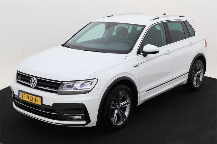 Photo 1 VIN: WVGZZZ5NZJW451073 - VOLKSWAGEN TIGUAN 