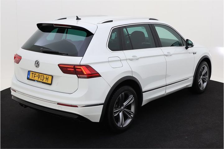 Photo 3 VIN: WVGZZZ5NZJW451073 - VOLKSWAGEN TIGUAN 