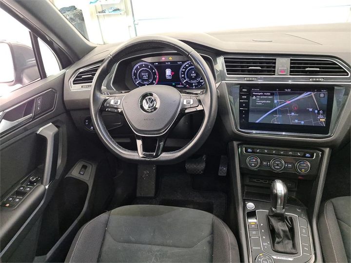 Photo 27 VIN: WVGZZZ5NZJW451264 - VOLKSWAGEN TIGUAN 