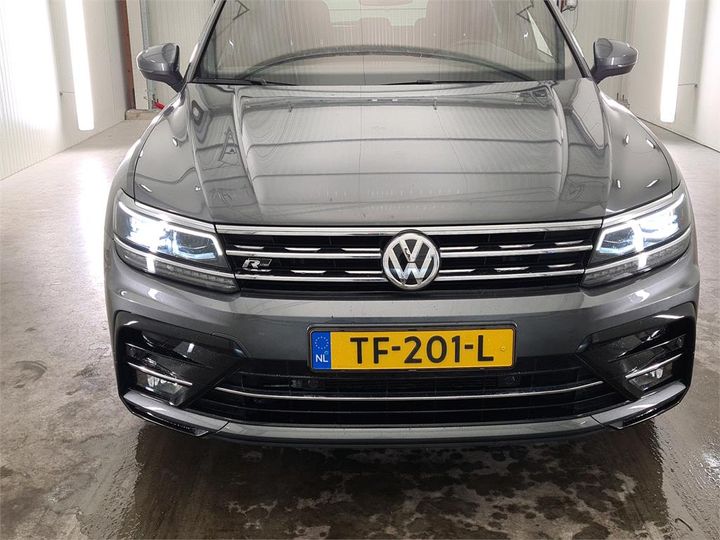 Photo 5 VIN: WVGZZZ5NZJW451264 - VOLKSWAGEN TIGUAN 