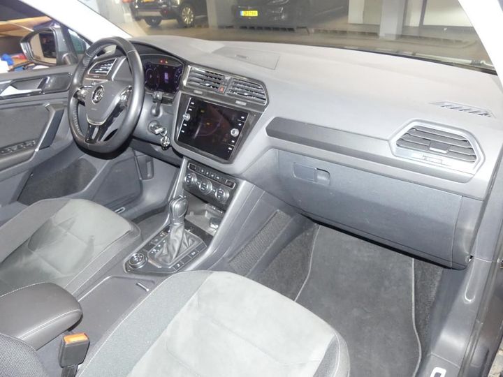 Photo 18 VIN: WVGZZZ5NZJW451404 - VOLKSWAGEN TIGUAN - 2016 