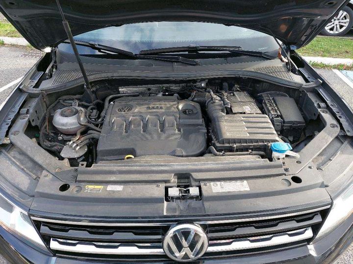 Photo 25 VIN: WVGZZZ5NZJW452449 - VOLKSWAGEN TIGUAN 