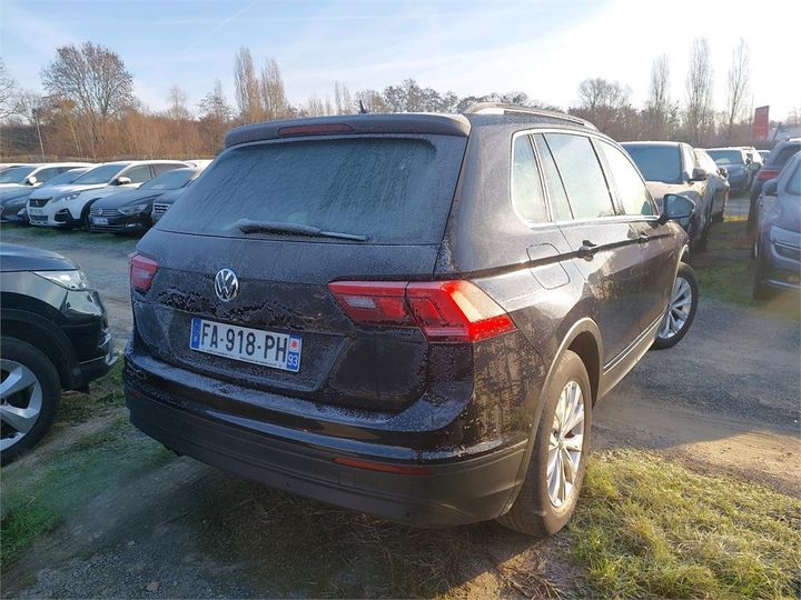 Photo 4 VIN: WVGZZZ5NZJW453172 - VOLKSWAGEN TIGUAN 