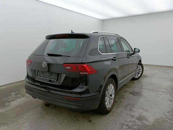 Photo 2 VIN: WVGZZZ5NZJW453678 - VOLKSWAGEN TIGUAN &#3916 