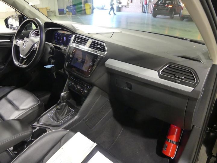 Photo 2 VIN: WVGZZZ5NZJW457124 - VW TIGUAN 