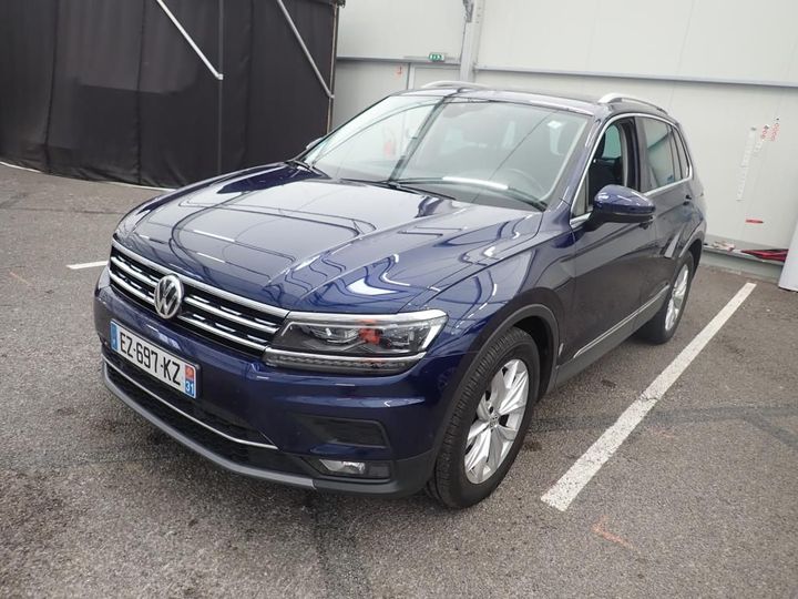 Photo 1 VIN: WVGZZZ5NZJW457238 - VOLKSWAGEN TIGUAN 