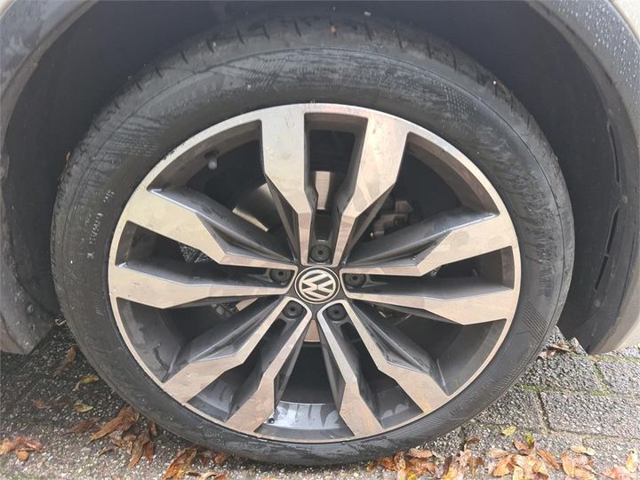 Photo 13 VIN: WVGZZZ5NZJW458945 - VOLKSWAGEN TIGUAN 