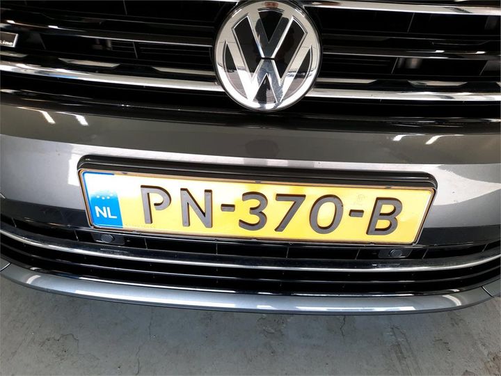 Photo 11 VIN: WVGZZZ5NZJW800887 - VOLKSWAGEN TIGUAN 