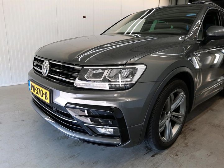 Photo 31 VIN: WVGZZZ5NZJW800887 - VOLKSWAGEN TIGUAN 