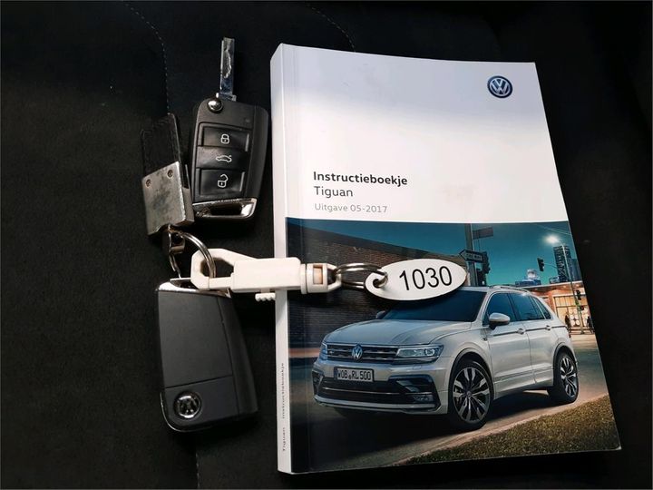 Photo 9 VIN: WVGZZZ5NZJW800887 - VOLKSWAGEN TIGUAN 