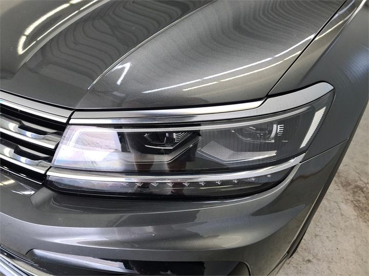 Photo 16 VIN: WVGZZZ5NZJW800915 - VOLKSWAGEN TIGUAN 