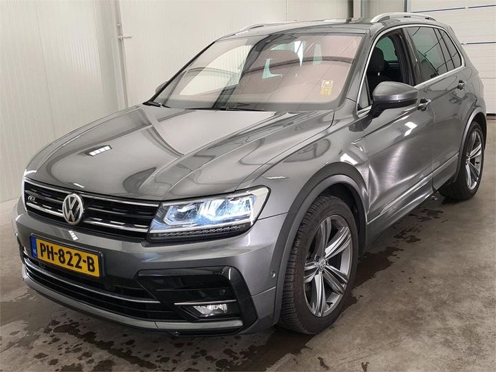 Photo 1 VIN: WVGZZZ5NZJW801297 - VOLKSWAGEN TIGUAN 