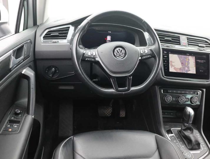 Photo 5 VIN: WVGZZZ5NZJW803803 - VOLKSWAGEN TIGUAN16 