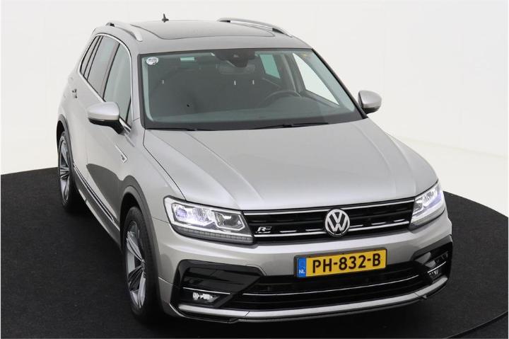 Photo 2 VIN: WVGZZZ5NZJW805150 - VOLKSWAGEN TIGUAN 