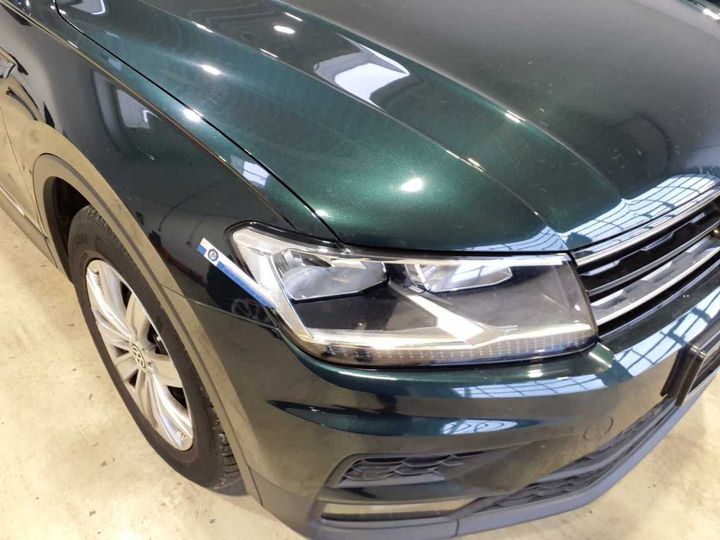 Photo 27 VIN: WVGZZZ5NZJW805722 - VOLKSWAGEN TIGUAN 2.0 TDI SCR 