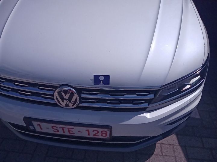 Photo 21 VIN: WVGZZZ5NZJW806193 - VOLKSWAGEN TIGUAN &#3916 