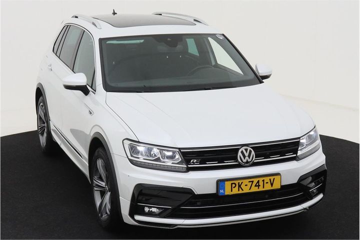 Photo 2 VIN: WVGZZZ5NZJW807889 - VOLKSWAGEN TIGUAN 