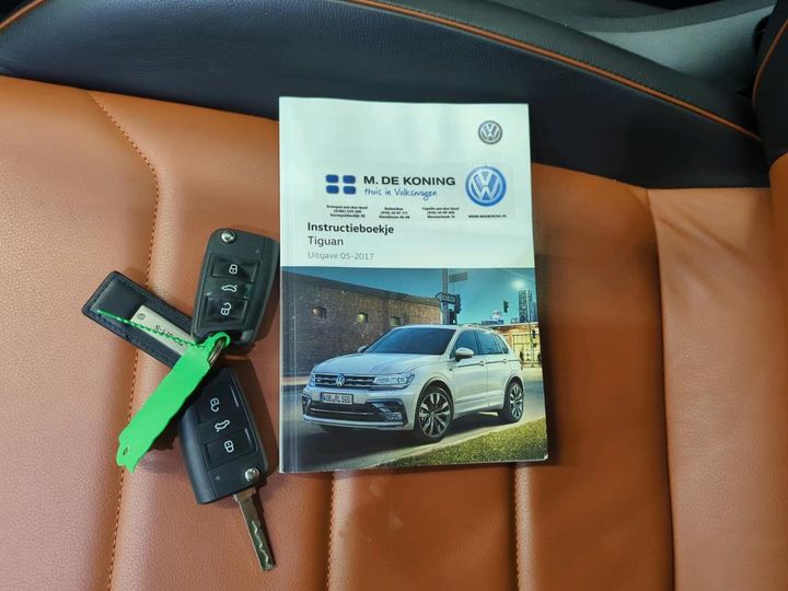 Photo 3 VIN: WVGZZZ5NZJW810160 - VW TIGUAN 