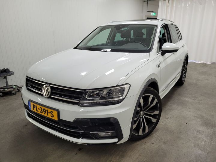 Photo 1 VIN: WVGZZZ5NZJW810574 - VOLKSWAGEN TIGUAN 