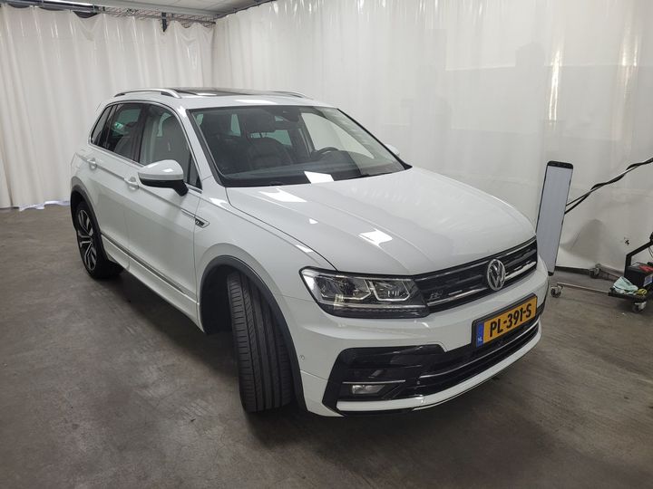 Photo 4 VIN: WVGZZZ5NZJW810574 - VOLKSWAGEN TIGUAN 