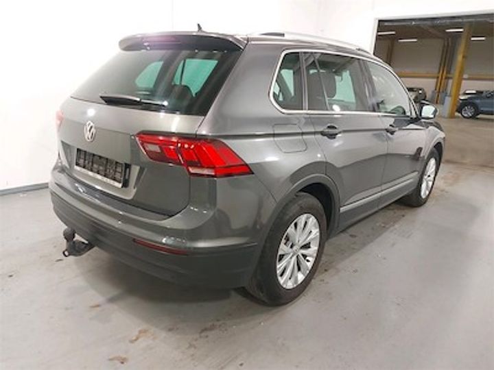 Photo 4 VIN: WVGZZZ5NZJW811340 - VOLKSWAGEN TIGUAN DIESEL - 2016 