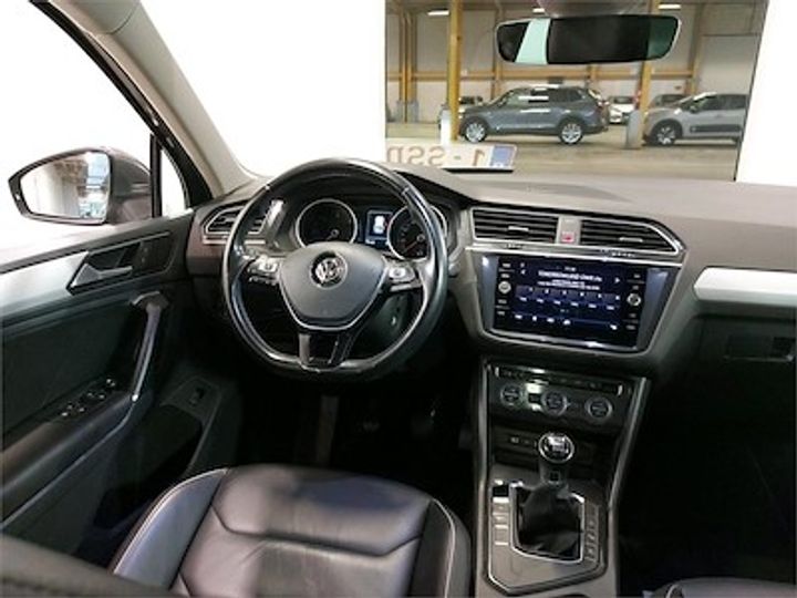 Photo 9 VIN: WVGZZZ5NZJW811340 - VOLKSWAGEN TIGUAN DIESEL - 2016 