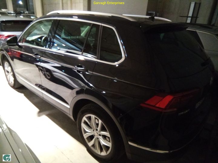 Photo 10 VIN: WVGZZZ5NZJW812836 - VOLKSWAGEN TIGUAN 