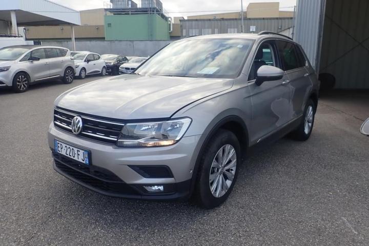 Photo 1 VIN: WVGZZZ5NZJW814757 - VOLKSWAGEN TIGUAN 