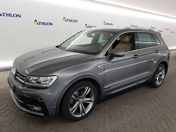 Photo 1 VIN: WVGZZZ5NZJW817512 - VOLKSWAGEN TIGUAN 