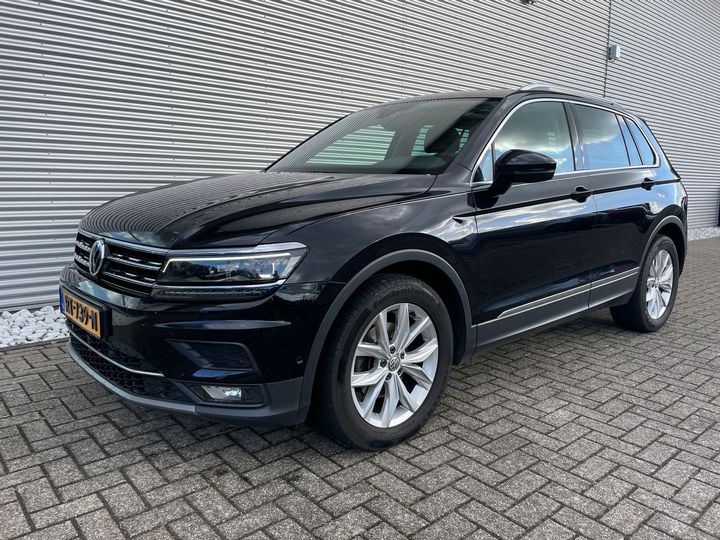 Photo 1 VIN: WVGZZZ5NZJW819166 - VOLKSWAGEN TIGUAN 