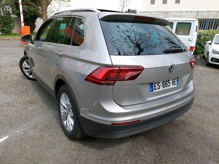 Photo 3 VIN: WVGZZZ5NZJW820351 - VOLKSWAGEN TIGUAN 