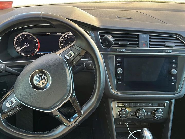 Photo 6 VIN: WVGZZZ5NZJW821903 - VOLKSWAGEN TIGUAN 