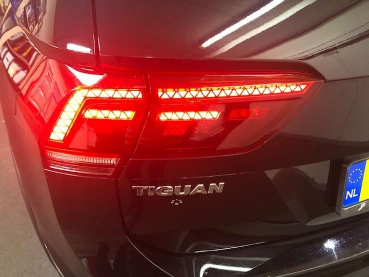 Photo 14 VIN: WVGZZZ5NZJW822314 - VOLKSWAGEN TIGUAN 