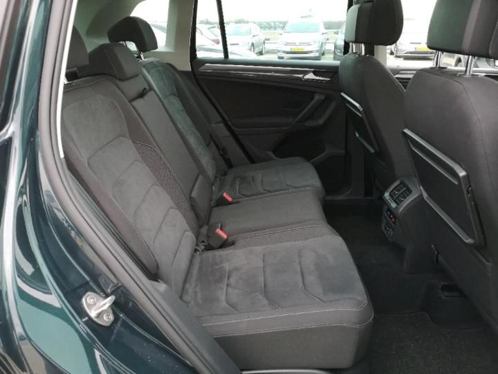 Photo 8 VIN: WVGZZZ5NZJW822474 - VOLKSWAGEN TIGUAN 