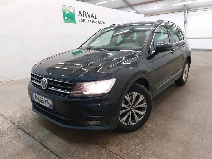 Photo 1 VIN: WVGZZZ5NZJW827255 - VOLKSWAGEN TIGUAN 