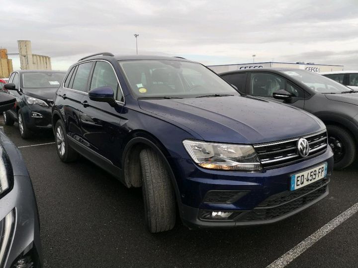 Photo 2 VIN: WVGZZZ5NZJW827490 - VOLKSWAGEN TIGUAN 