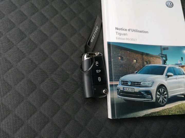 Photo 20 VIN: WVGZZZ5NZJW827490 - VOLKSWAGEN TIGUAN 