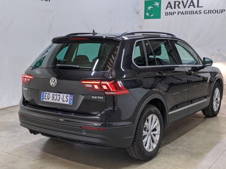 Photo 3 VIN: WVGZZZ5NZJW828322 - VOLKSWAGEN TIGUAN 