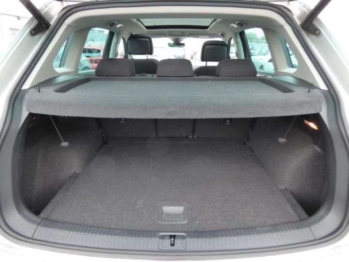 Photo 19 VIN: WVGZZZ5NZJW829678 - VOLKSWAGEN TIGUAN 